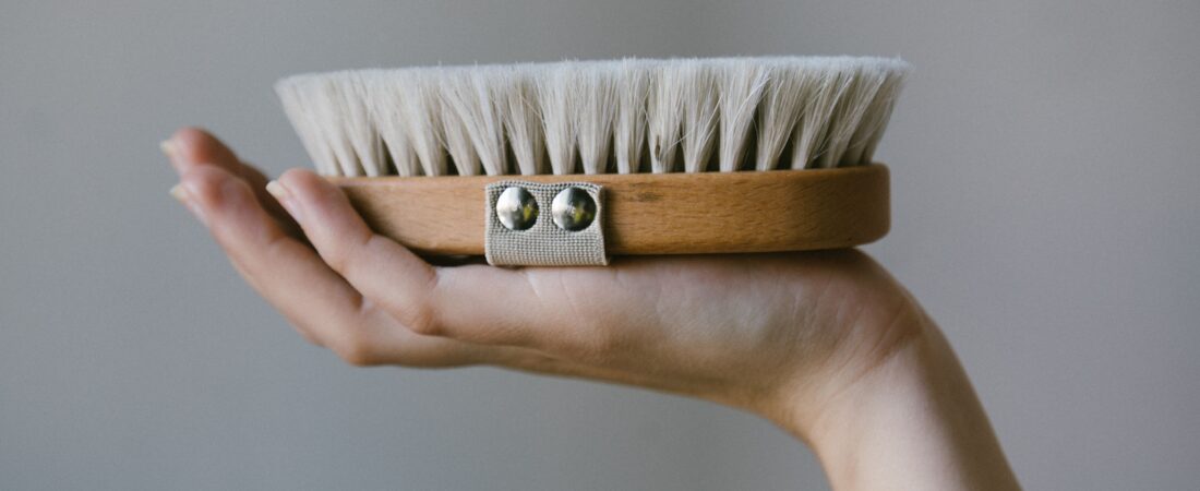 Dry Brushing for Lymphatic Health: 5 Minutes That Could Change Your Skin and Immunity